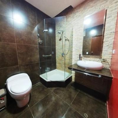 VENTA DE LINDA CASA EN PIMENTEL